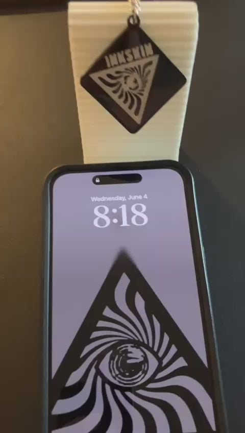 Personalized NFC smart keychain